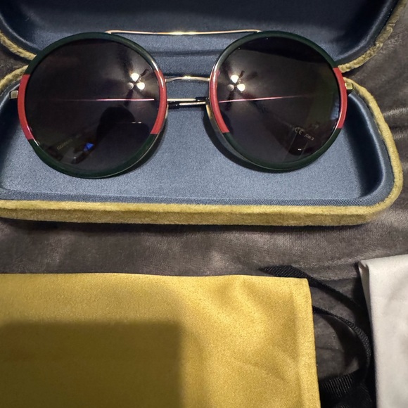 Gucci Round Sunglasses - Red and Green